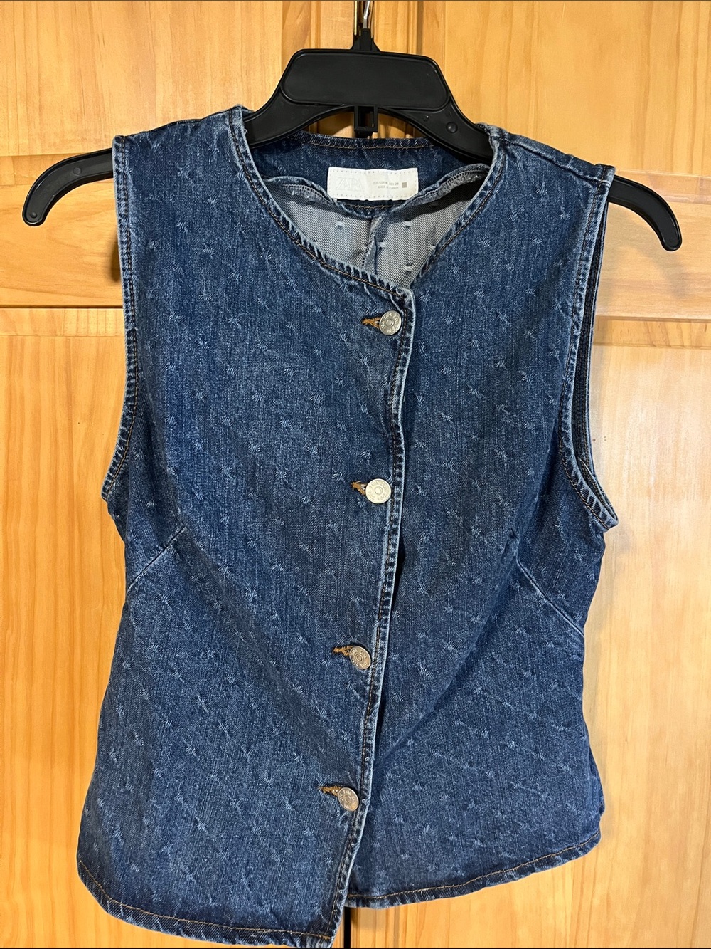 Zara Dark Blue Denim Button-Front Sleeveless Vest Top